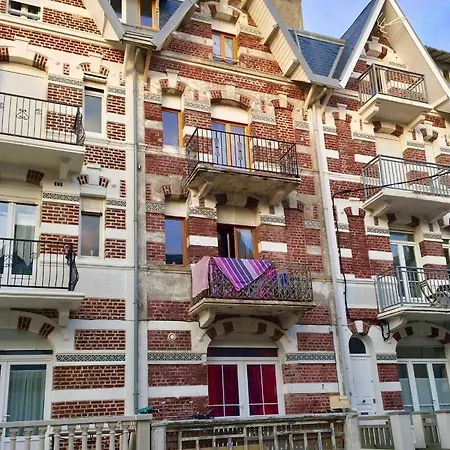 Appartement A 30 M De La Plage - Balcon - Lumineux - Wifi - Le Ceres 2 Berck Exterior photo