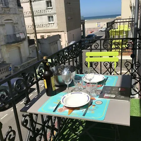 Appartement A 30 M De La Plage - Balcon - Lumineux - Wifi - Le Ceres 2 Berck Exterior photo